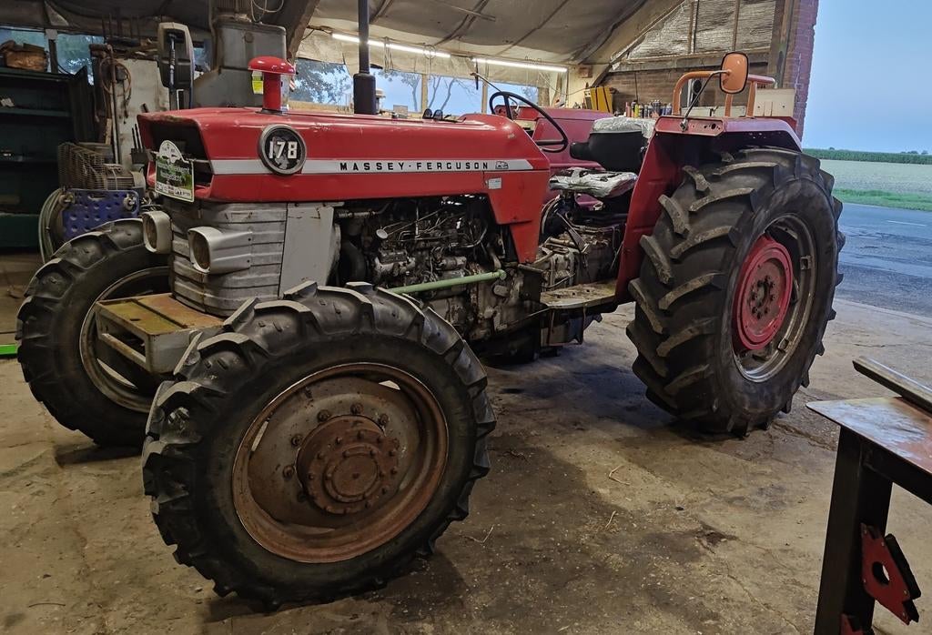 Massey Ferguson 178 4WD (4x4, Allrad), Ophalen, Oldtimer, Tot 80 Pk, Massey Ferguson