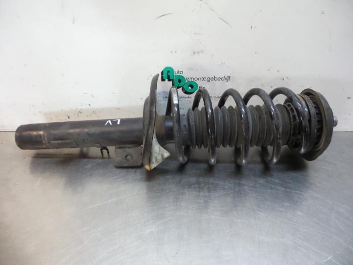 Barre amortisseur avant gauche d'un Peugeot 207 (207 06-), Autos : Pièces & Accessoires, Suspension & Châssis, Peugeot, Utilisé