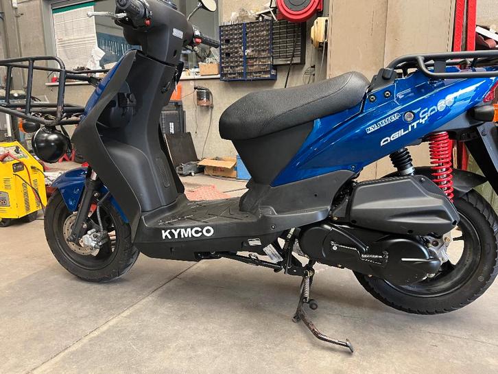 Kymco Carry 125cc, Fietsen en Brommers, Scooters | Kymco, Zo goed als nieuw, Overige modellen, Benzine, Ophalen