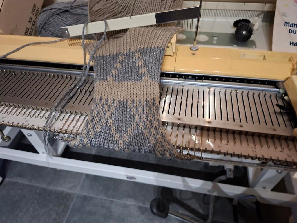 Machine à tricoter Brother kh 260, tricoteuse grossière, Hobby & Loisirs créatifs, Tricot & Crochet, Enlèvement ou Envoi