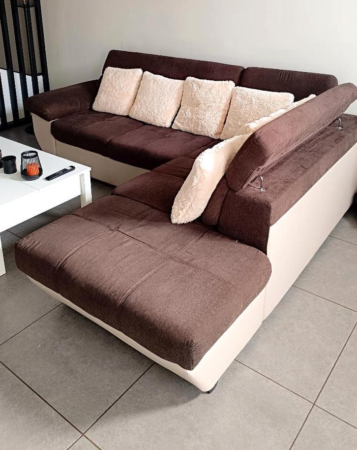 À donner Canapé+meuble tv à donner, Maison & Meubles, Canapés | Salons, Utilisé, Enlèvement