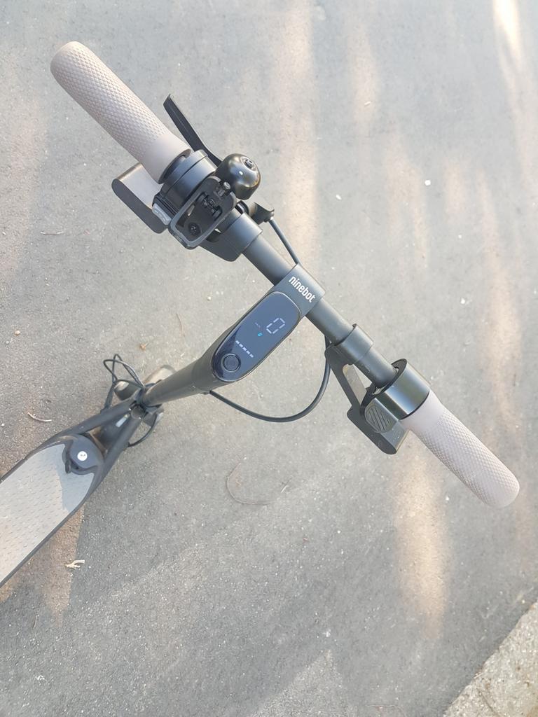 Trottinette électrique, Vélos & Vélomoteurs, Trottinettes, Enlèvement