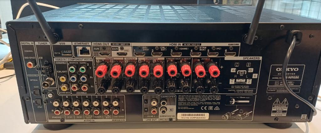 versteker onkyo tx-nr686 + 2 speakers Tannoy, TV, Hi-fi & Vidéo, Amplificateurs & Ampli-syntoniseurs, 60 à 120 watts, Enlèvement