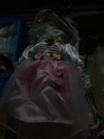 Porseleinen sierpoppen, Enlèvement, Neuf