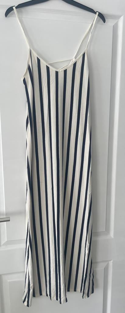 Kleedje Bershka, Vêtements | Femmes, Robes, Enlèvement, Comme neuf, Taille 38/40 (M)