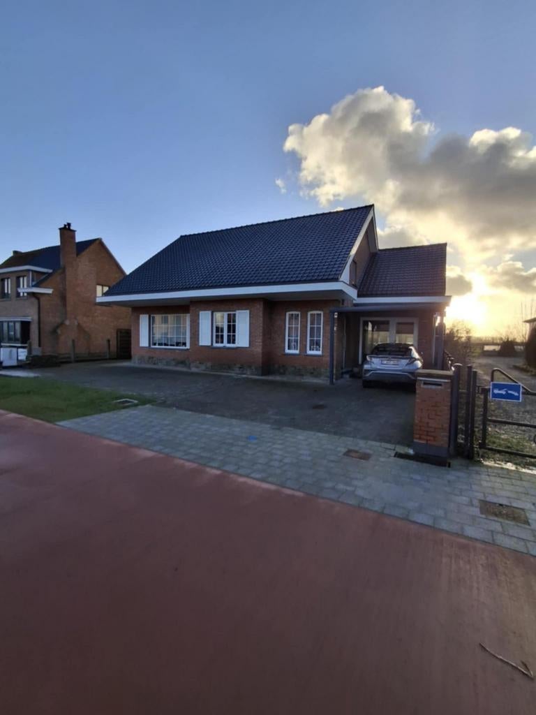 Open bebouwing te koop, Immo, 184 m², 170 UC, Provincie Oost-Vlaanderen, 12 kamers