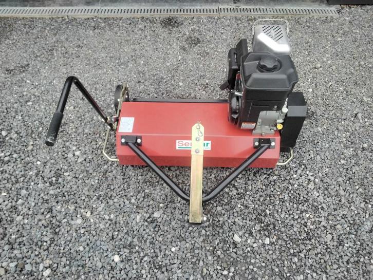 Verticuteermachine, Tuin en Terras, Verticuteermachines, Zo goed als nieuw, Benzine, Ophalen
