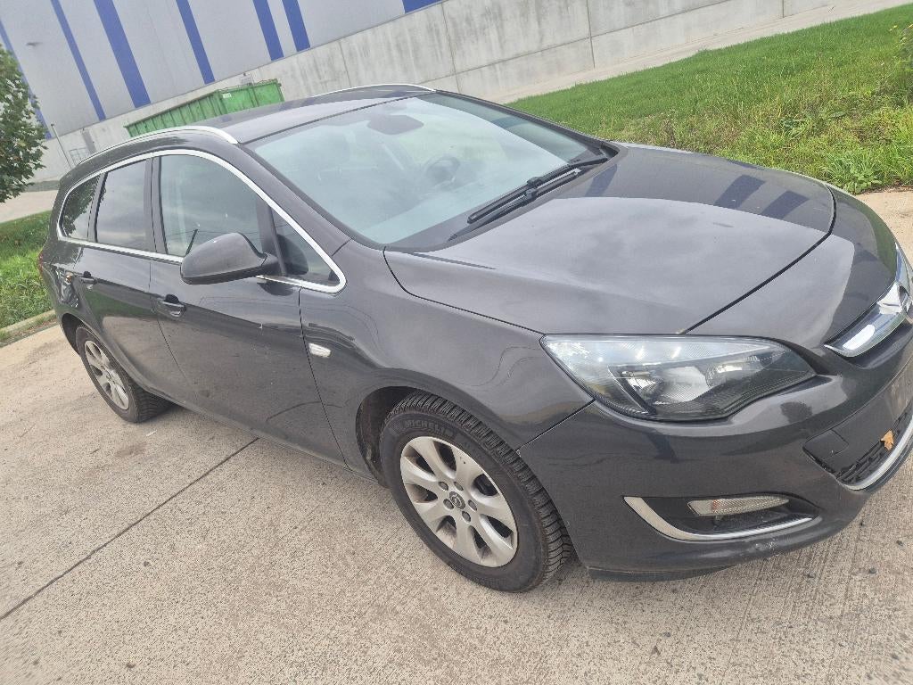 Opel Astra J Break 1.6 Diesel, Achat, Euro 6, Entreprise, Boîte manuelle