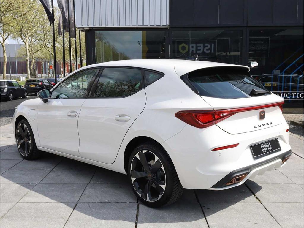 Cupra Leon 1.4 eHybrid VZ 204PK Automaat 2022, Auto's, Automaat, Gebruikt, Leon, Bedrijf