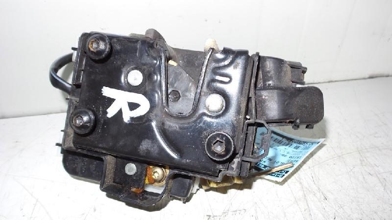 SERRURE DE PORTE RODS AVANT DROIT Ibiza II Facelift (6K1), Autos : Pièces & Accessoires, Autres pièces automobiles, Seat, Utilisé