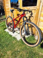 trek procaliber 8 mtb half jaar / 500km medium, Fietsen en Brommers, Ophalen, Trek