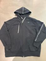 Sweat à capuche Nike bleu foncé Taille L, Vêtements | Hommes, Enlèvement ou Envoi, Porté, Taille 52/54 (L), Bleu
