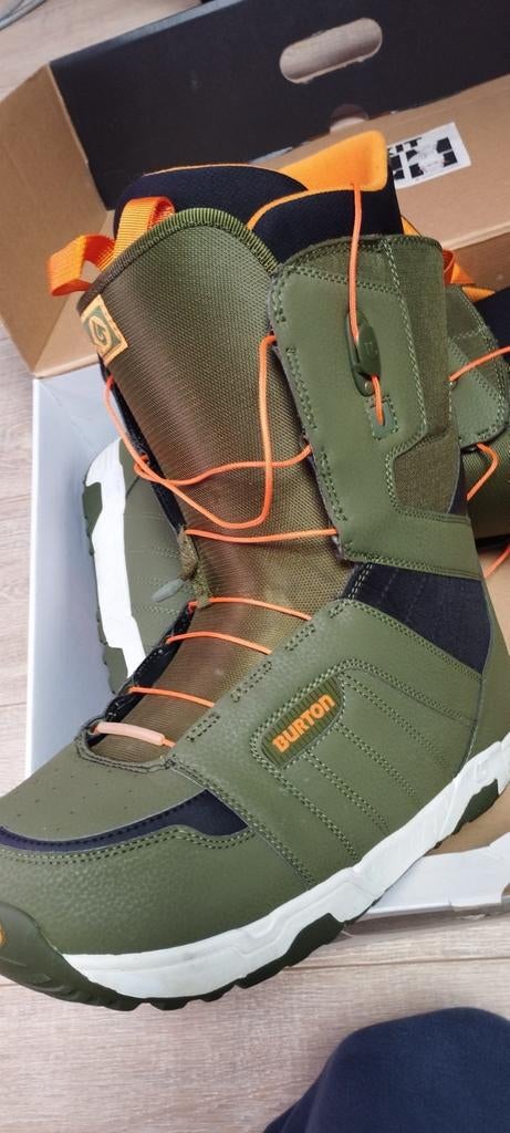 Chaussures snowboard burton taille 44/45, Sport en Fitness, Ophalen, Schoenen