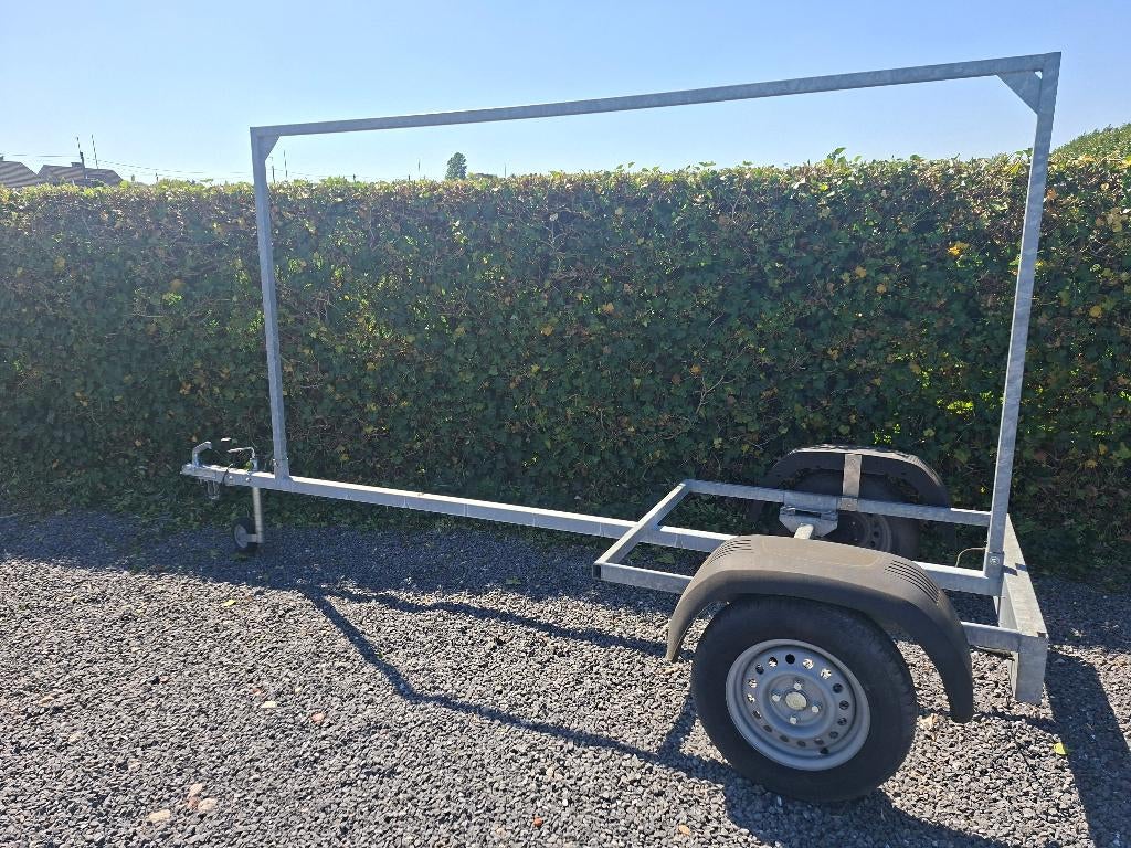 reclame aanhangwagen, Enlèvement, Comme neuf