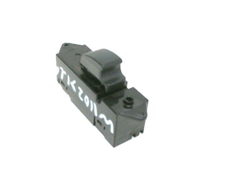 RAAMSCHAKELAAR Lancer Wagon (CS / CT) (|8608A101|), Gebruikt, Mitsubishi