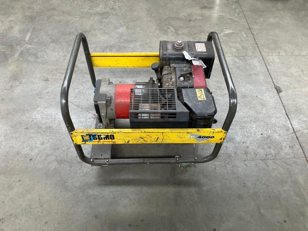 Groupe électrogène, Enlèvement, Utilisé, 5 à 10 kVA, Essence