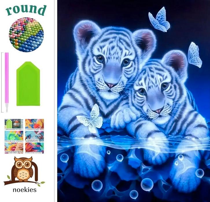 nr 227 Diamond Painting Tijgers en vlinders 40x30cm (rond), Hobby en Vrije tijd, Knutselen, Nieuw, Diamond painting, Educatief