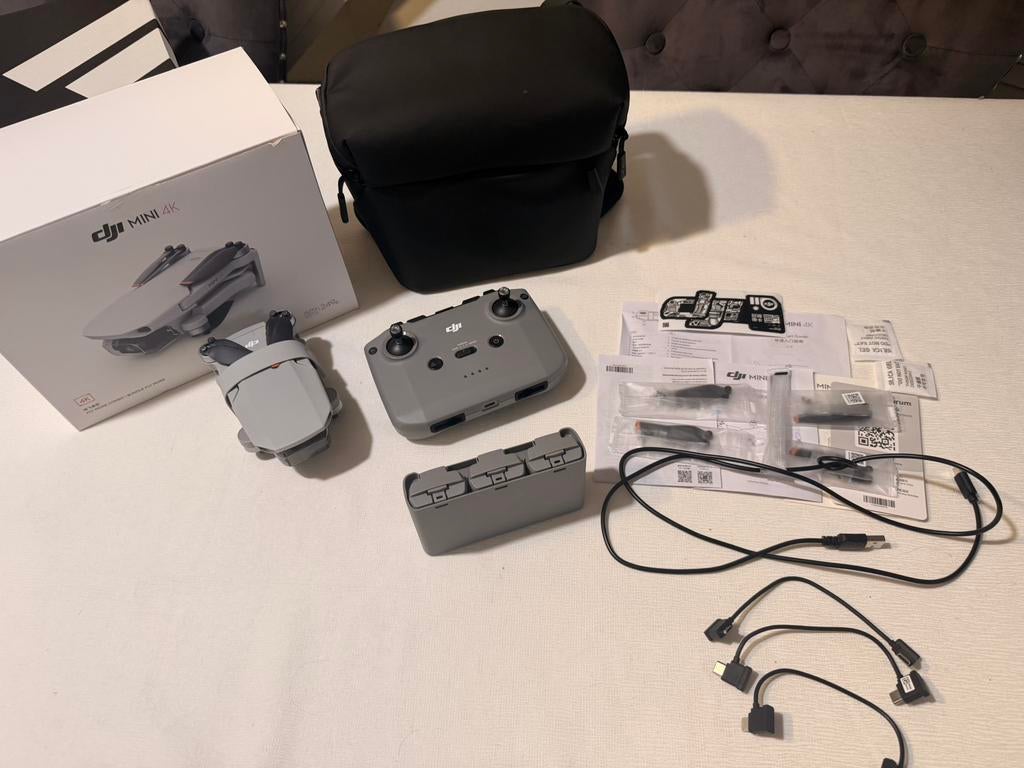 Drone dji mini 4k.  Combo en more  extra gerief, Audio, Tv en Foto, Drones, Ophalen, Zo goed als nieuw, DJI