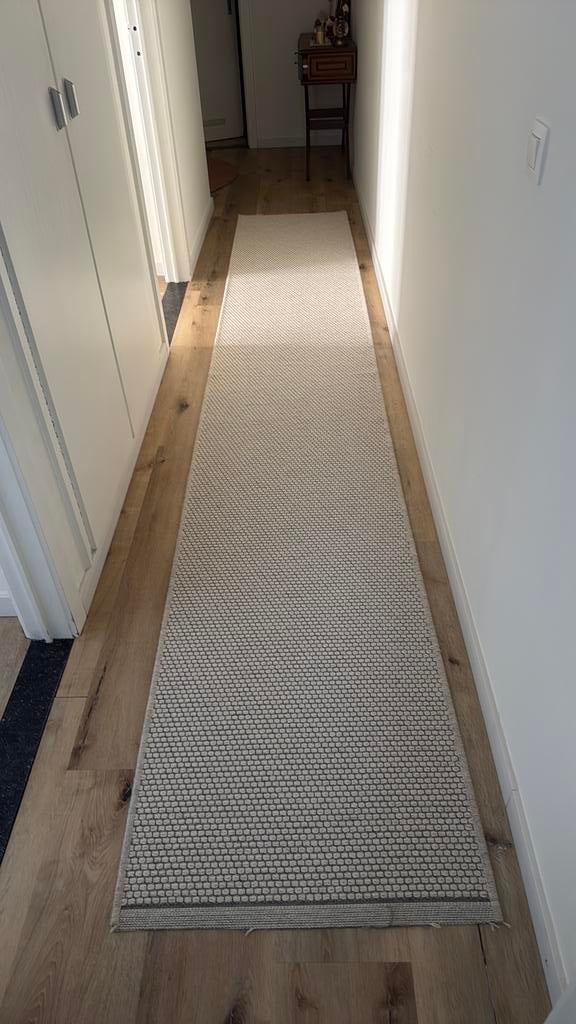 70*410 tapijt, Huis en Inrichting, Stoffering | Vloerbedekking, Ophalen, Zo goed als nieuw, Beige, Tapijt