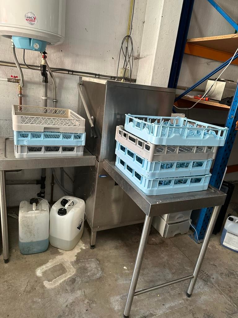 Hobart ecomax vaatwas, Ophalen, Gebruikt, Reinigen