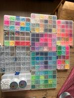 Ensemble de perles en argile, Enlèvement, Comme neuf