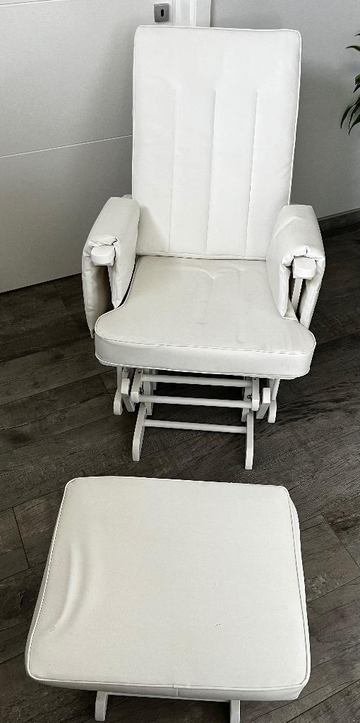 Schommelstoel met voetenbankje, Ophalen, Gebruikt