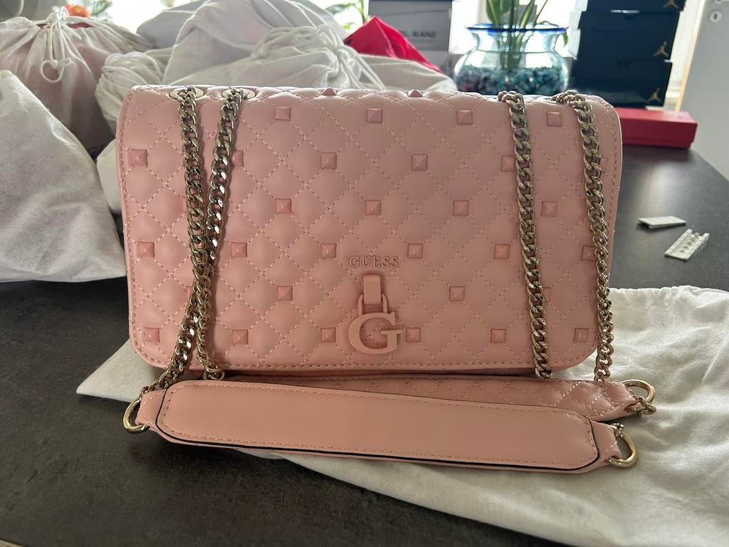 MERK HANDTASSEN – GUESS & VALENTINO, Ophalen, Nieuw