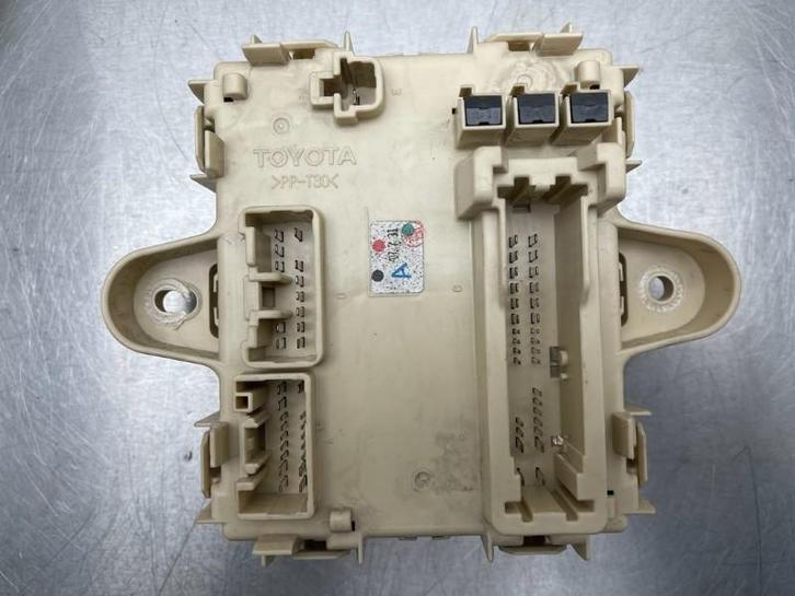 RELAIS Lexus RX (L2) (01-1997/10-2015), Auto-onderdelen, Elektronica en Kabels, Lexus, Gebruikt