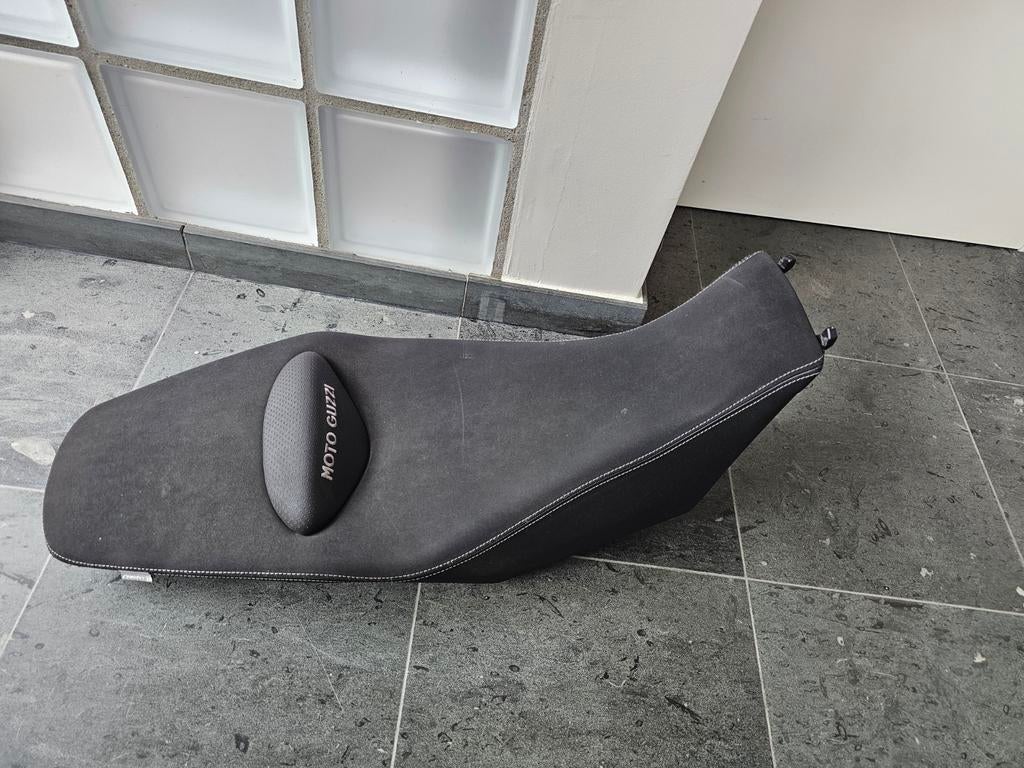 Verhoogd comfortzadel V85TT, Motos, Motos | Moto Guzzi, Particulier