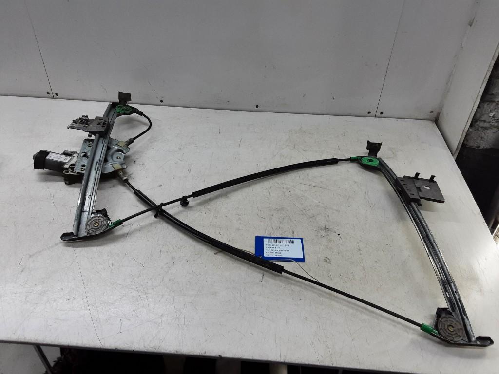 VITRE MECANISME AVANT DROIT Peugeot 206 CC (2D), Utilisé, Peugeot