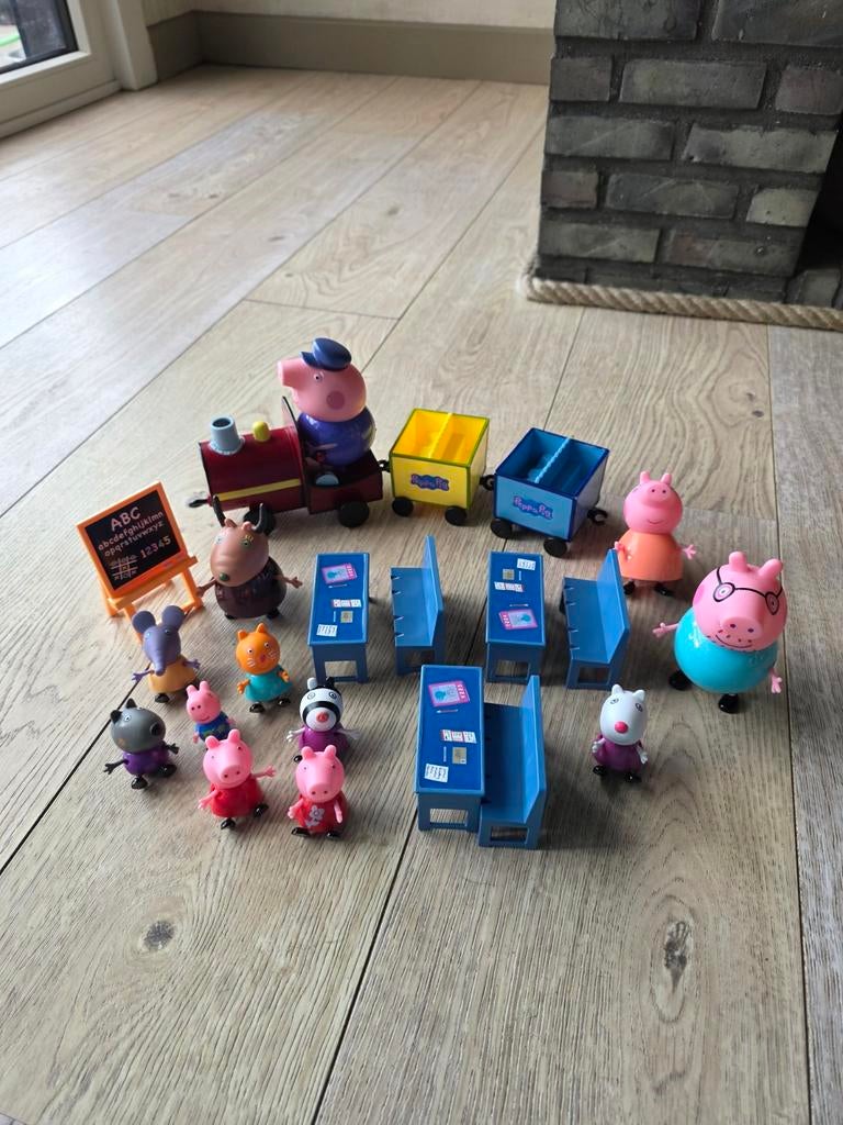 Peppa pig school en trein, Ophalen of Verzenden