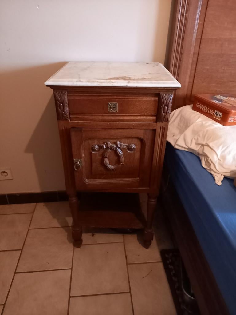 Antieke kast, Enlèvement