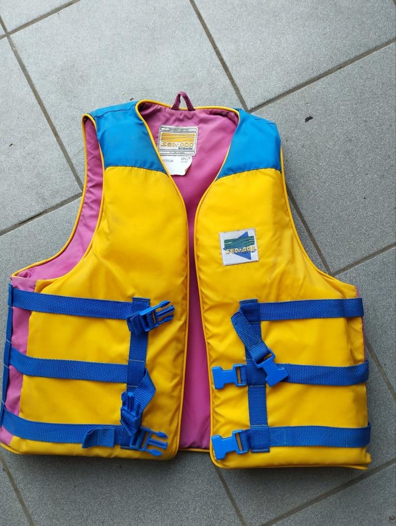 Reddingsvesten, Ophalen