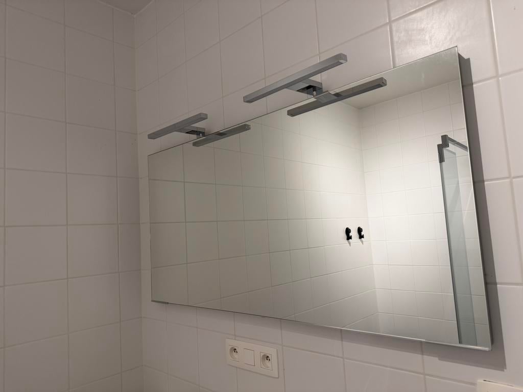 Badkamer spiegel, Huis en Inrichting, Badkamer | Badkamermeubels, Ophalen, 100 tot 150 cm, Overige typen, Zo goed als nieuw