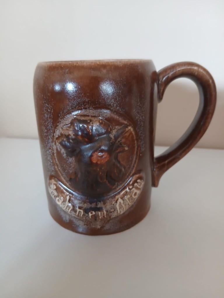 chope à bière hahnenbräu, Collections, Marques de bière, Comme neuf, Chope(s), Autres marques, Enlèvement