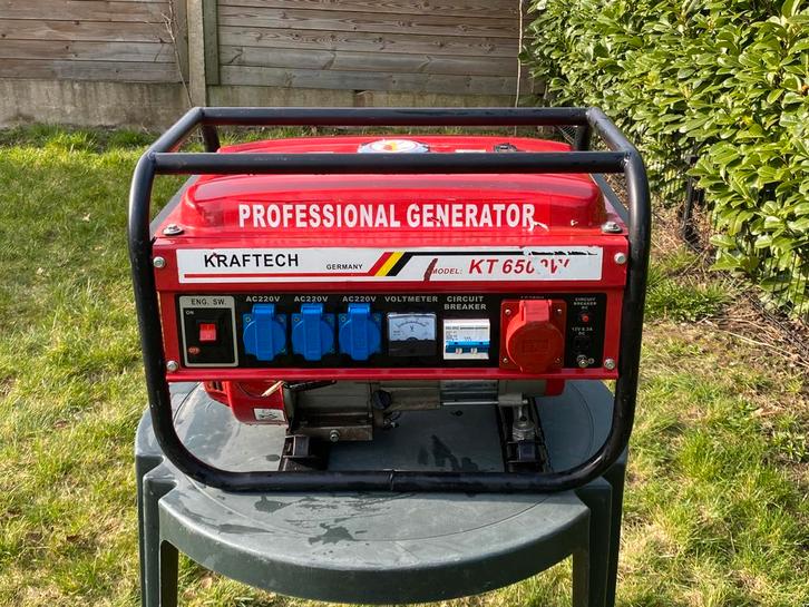 Groupe électrogène Kraftech 6500W, Bricolage & Construction, Générateurs, Comme neuf, Essence, Enlèvement