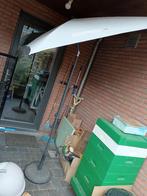 Parasol met voet, Ophalen, Zo goed als nieuw