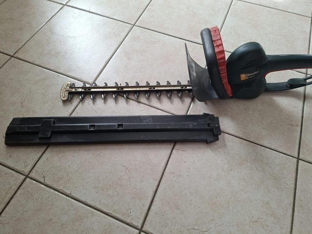 Elektrische Snoeischaar metabo, Ophalen