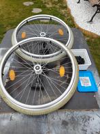 Stukken en bouten en rolstoel wielen volle banden, Ophalen, Inklapbaar, Gebruikt, Duwrolstoel