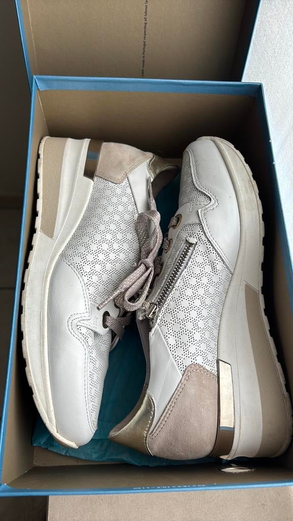 Sneakers Softwaves, Kleding | Dames, Schoenen, Wit, Ophalen of Verzenden, Sneakers, Gedragen