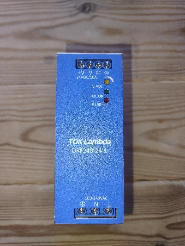 Voeding 24V - 10 A - TDK Lambda, Doe-het-zelf en Bouw, Elektriciteit en Kabels, Ophalen of Verzenden, Zo goed als nieuw, Overige typen