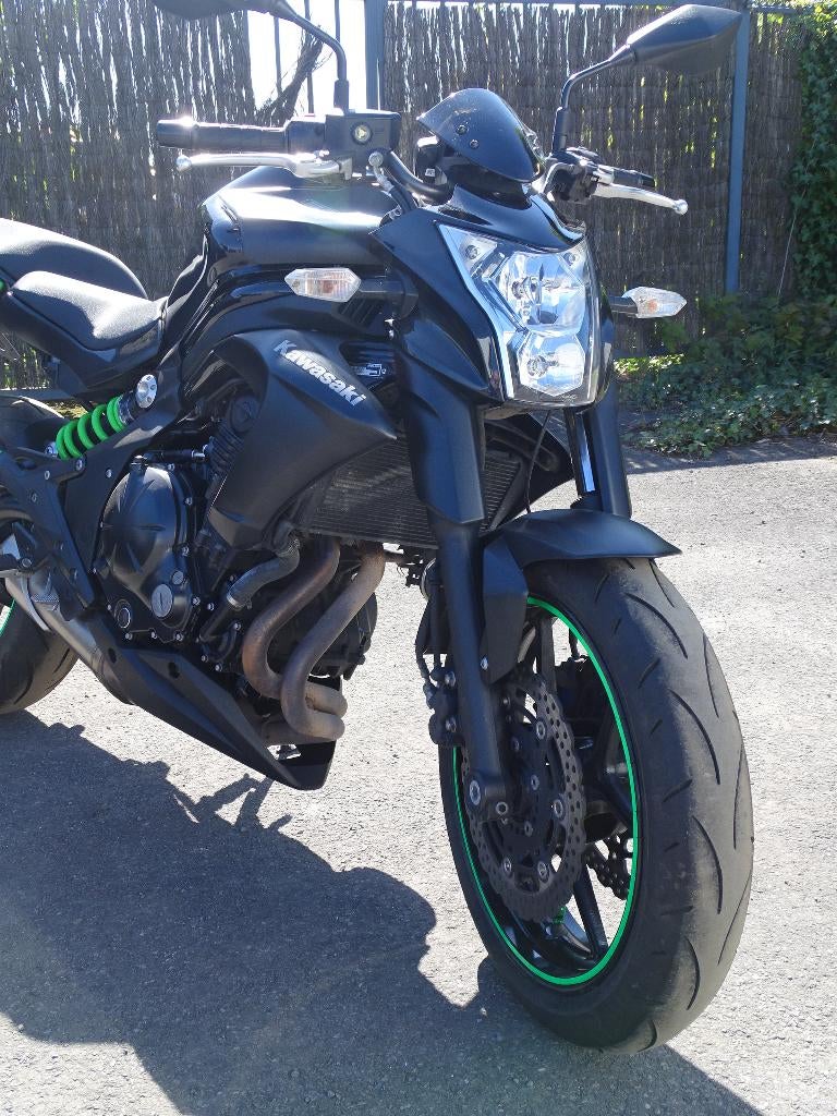 ER6, Motoren, Motoren | Kawasaki, Bedrijf, Naked bike, meer dan 35 kW, 2 cilinders, Motorrijbewijs A, ABS, Handgeschakeld, Gebruikt