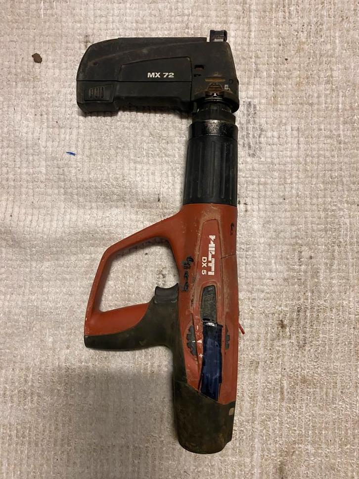 HILTI kruitnagelpistool, Bricolage & Construction, Outillage | Autres Machines, Utilisé, Enlèvement