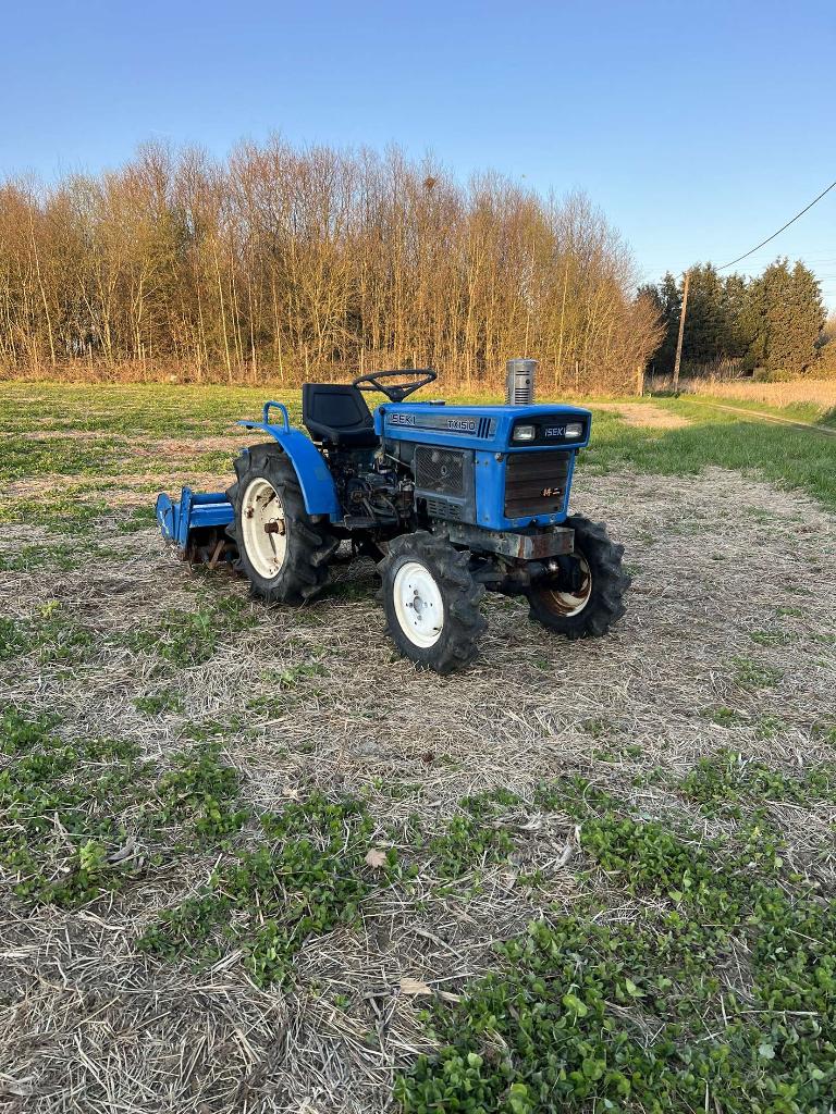magnifique Iseki TX1510 18cv 3cil 4x4 avec cutter 849 heures, 3 cylindres