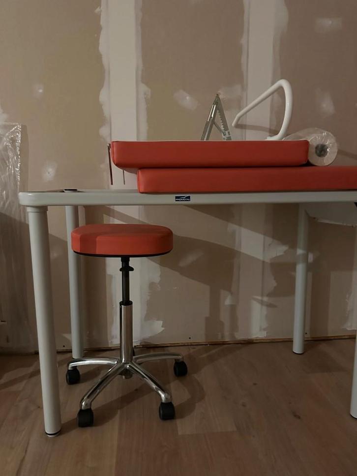 Promotal onderzoekstafel en tabouret, Maison & Meubles, Maison & Meubles | Autre, Comme neuf, Enlèvement