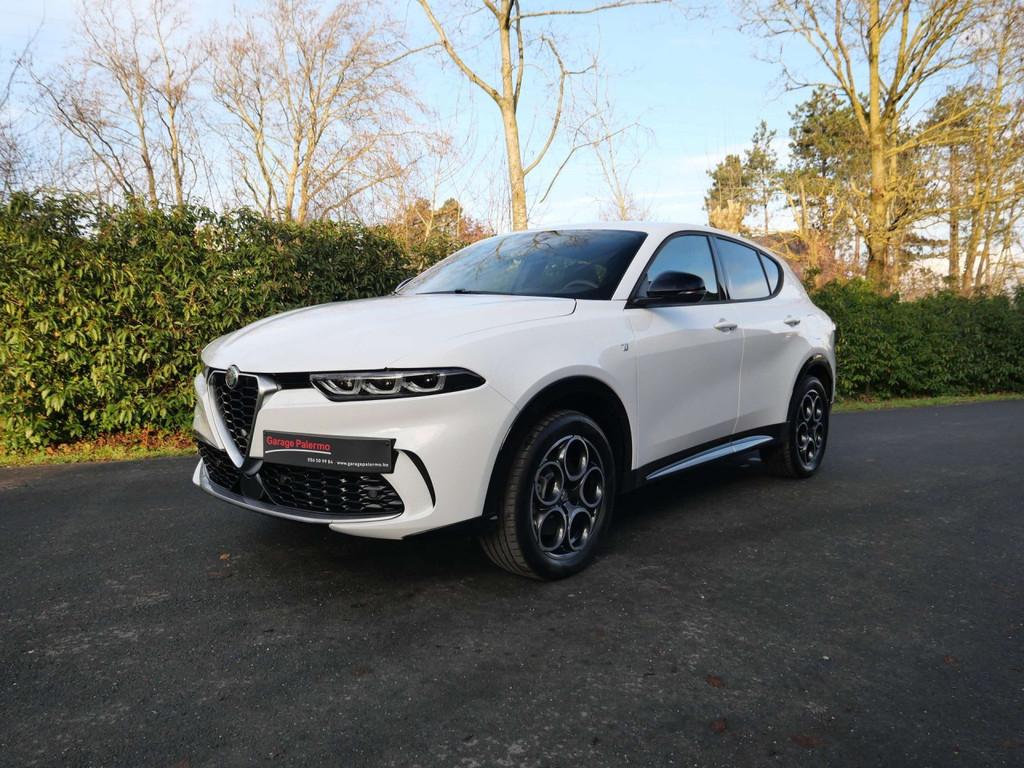 Alfa Romeo Tonale Plug-In-Hybrid Q4 Ti, GARANTIE TOT 48STE M, Auto's, Automaat, 4 cilinders, Adaptive Cruise Control, Wit
