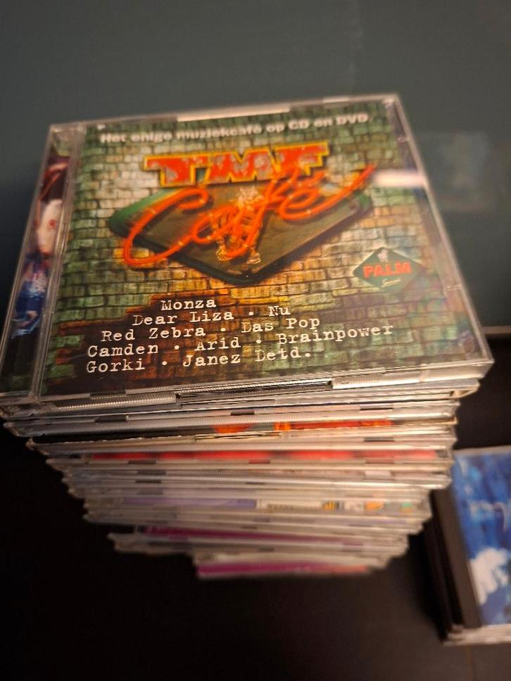 cd - various - tmf cafe - cd + dvd, Cd's en Dvd's, Cd's | Rock, Zo goed als nieuw, Overige genres, Ophalen of Verzenden