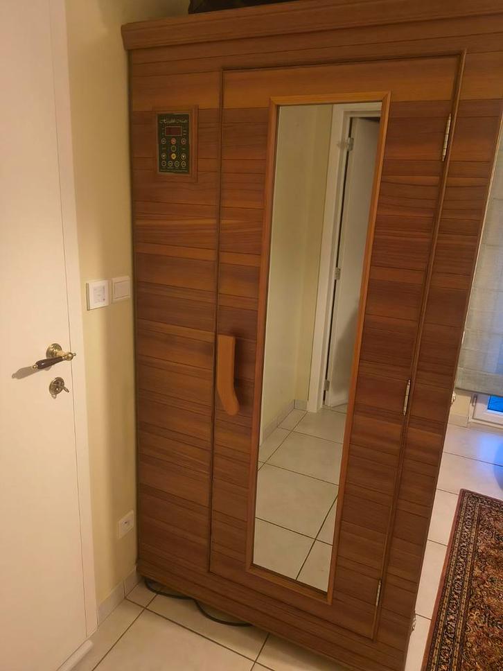 Health Mate infrarood sauna 1‑persoons cabine, Sport en Fitness, Sauna, Zo goed als nieuw, Complete sauna, Infrarood, Ophalen