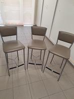 3 barstoelen   zithoogte  67 cm, Métal, Enlèvement, Utilisé, 60 à 90 cm