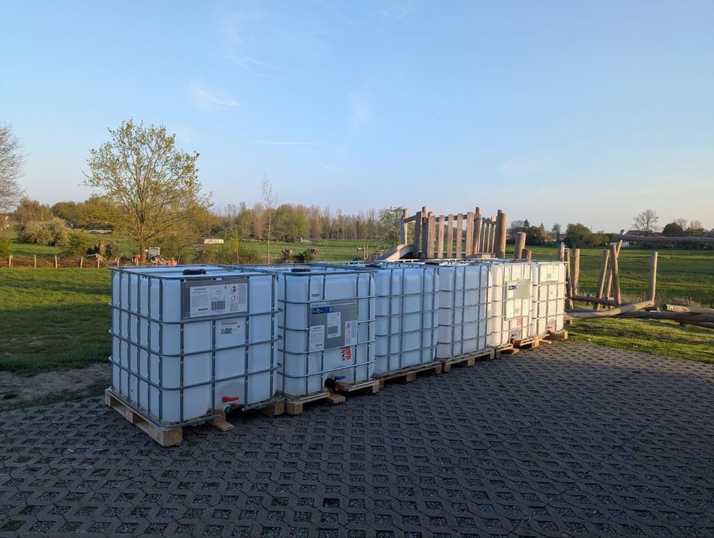6 Kuubs / IBC-container te koop, Ophalen